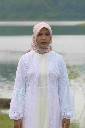 Irma Melinda's picture in the cast