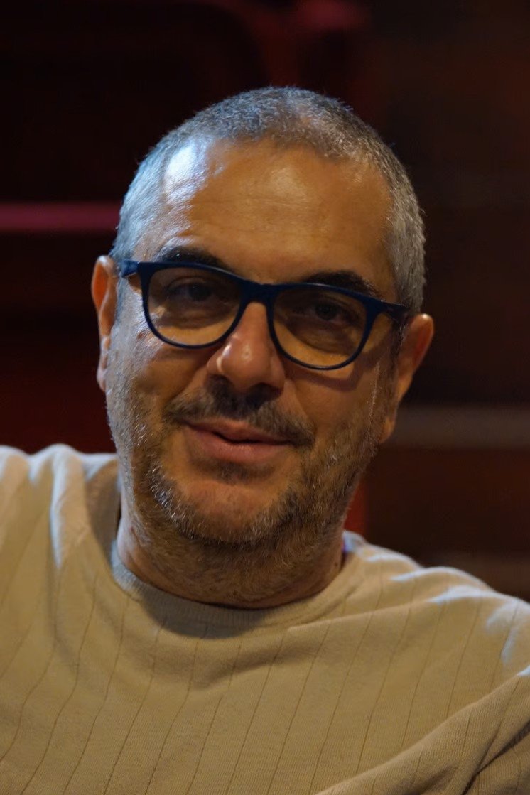 João Garcia Miguel's picture in the cast