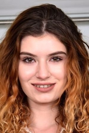 et billede af Candice Demellza