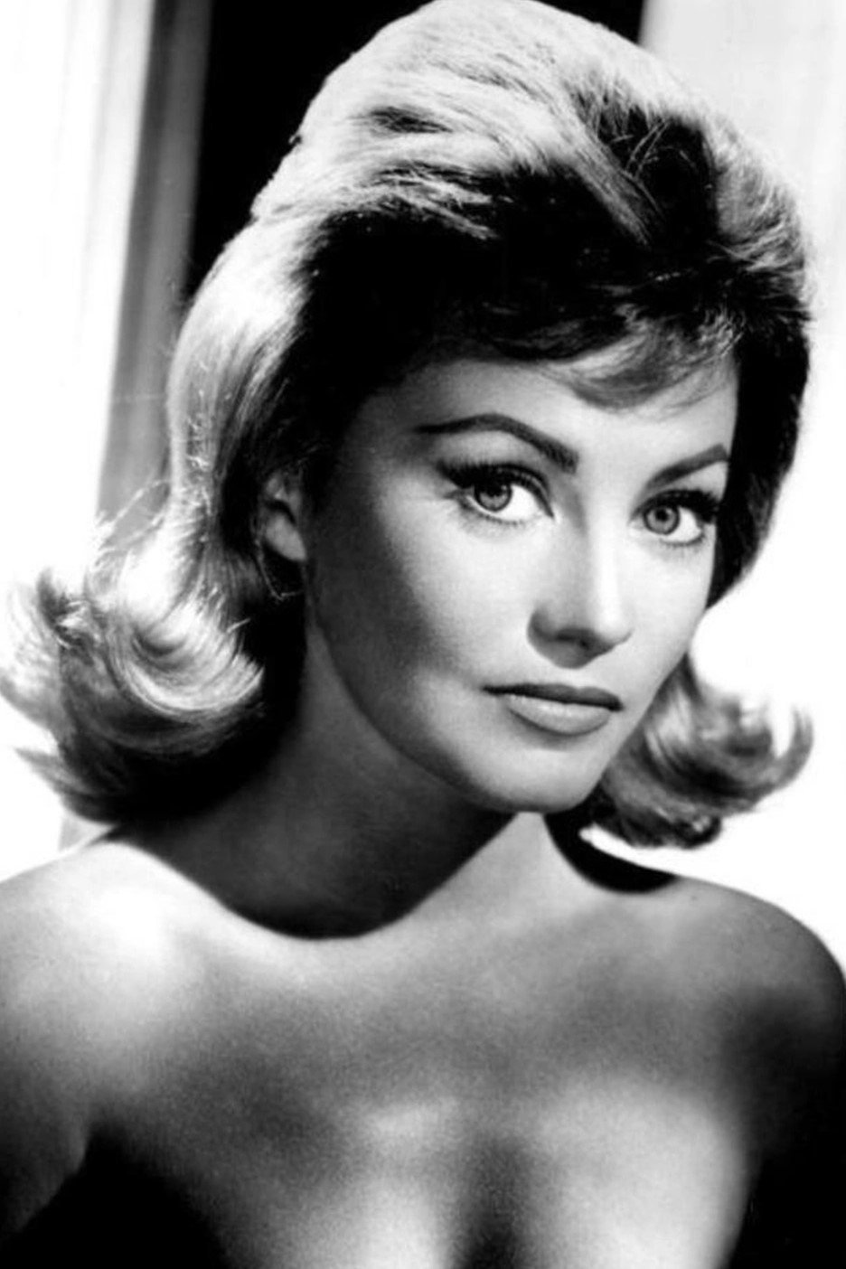 et billede af Jackie Loughery