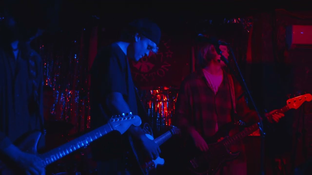 Keo - live at The Windmill