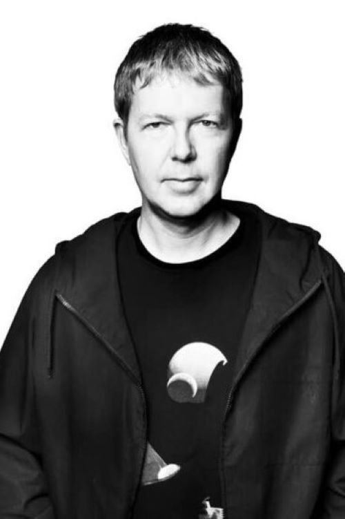 et billede af John Digweed