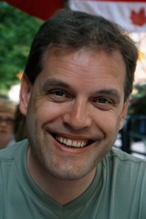 Scott Creighton's picture in the cast