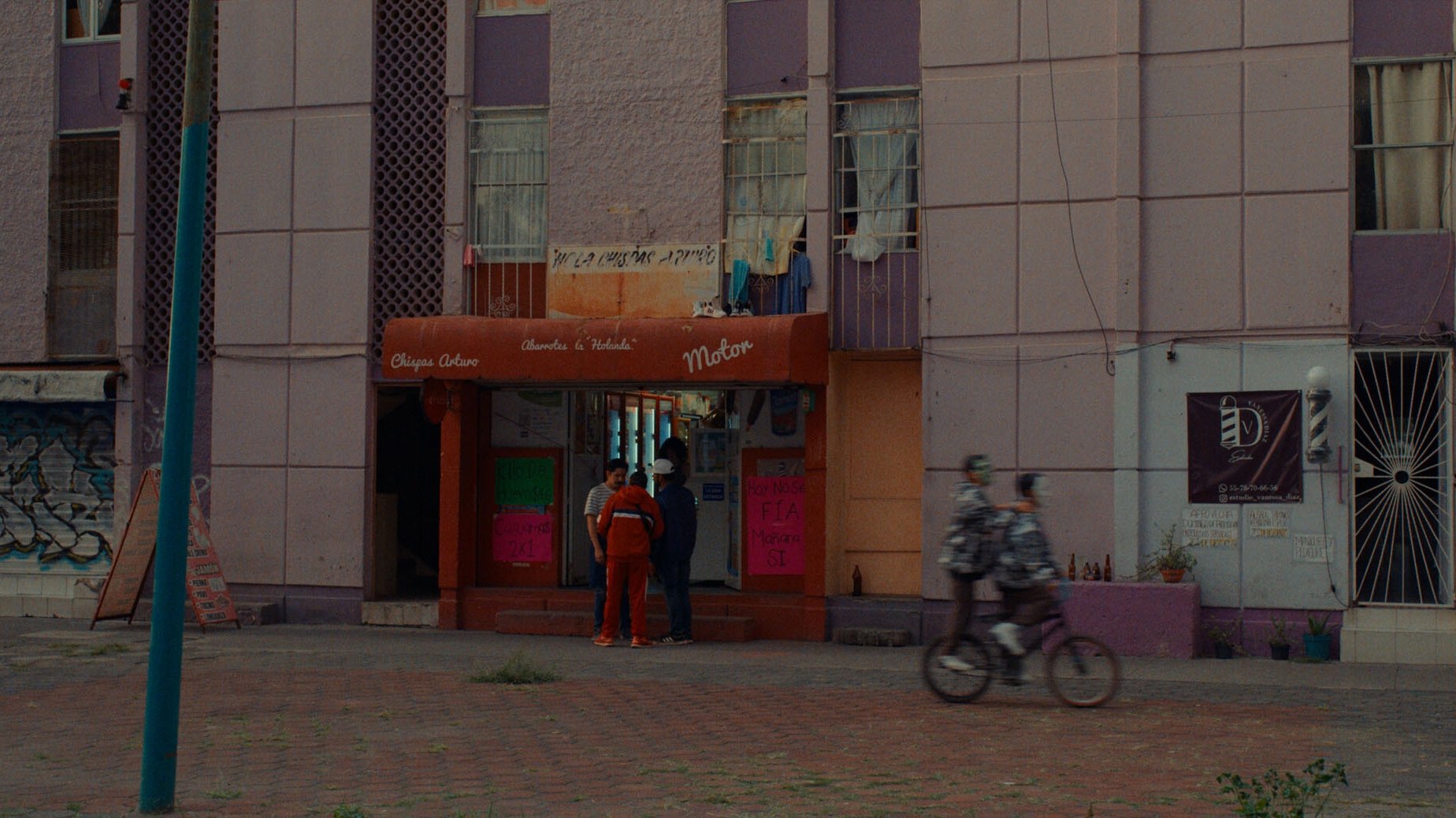 Domingo Familiar (2025)