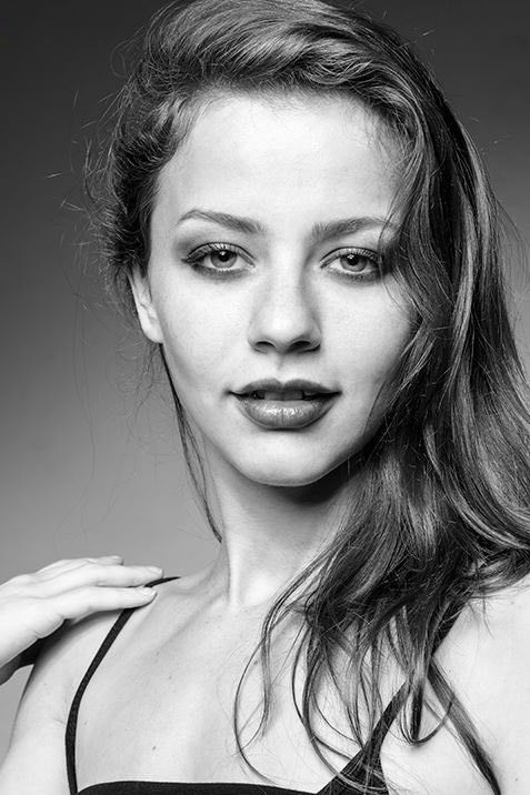 et billede af Iva Nora