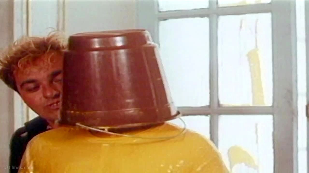 Uma Escola Atrapalhada (1990)