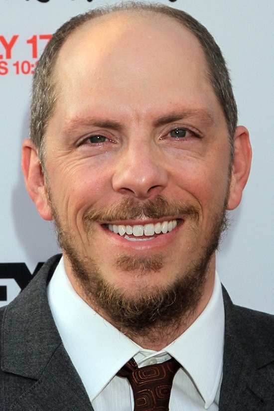 et billede af Stephen Falk