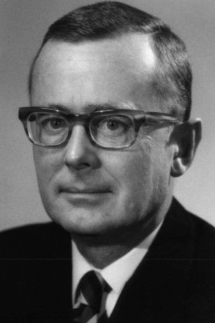 et billede af Karl Schiller