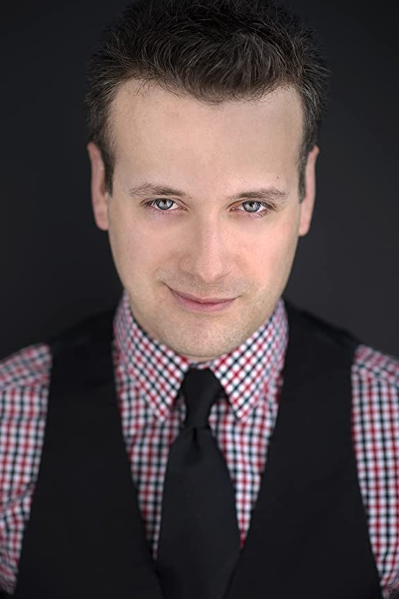 et billede af Simon MacIntyre