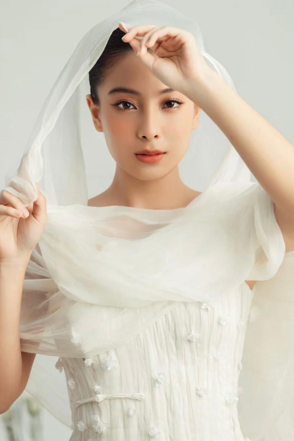 et billede af Poe Mamhe Thar