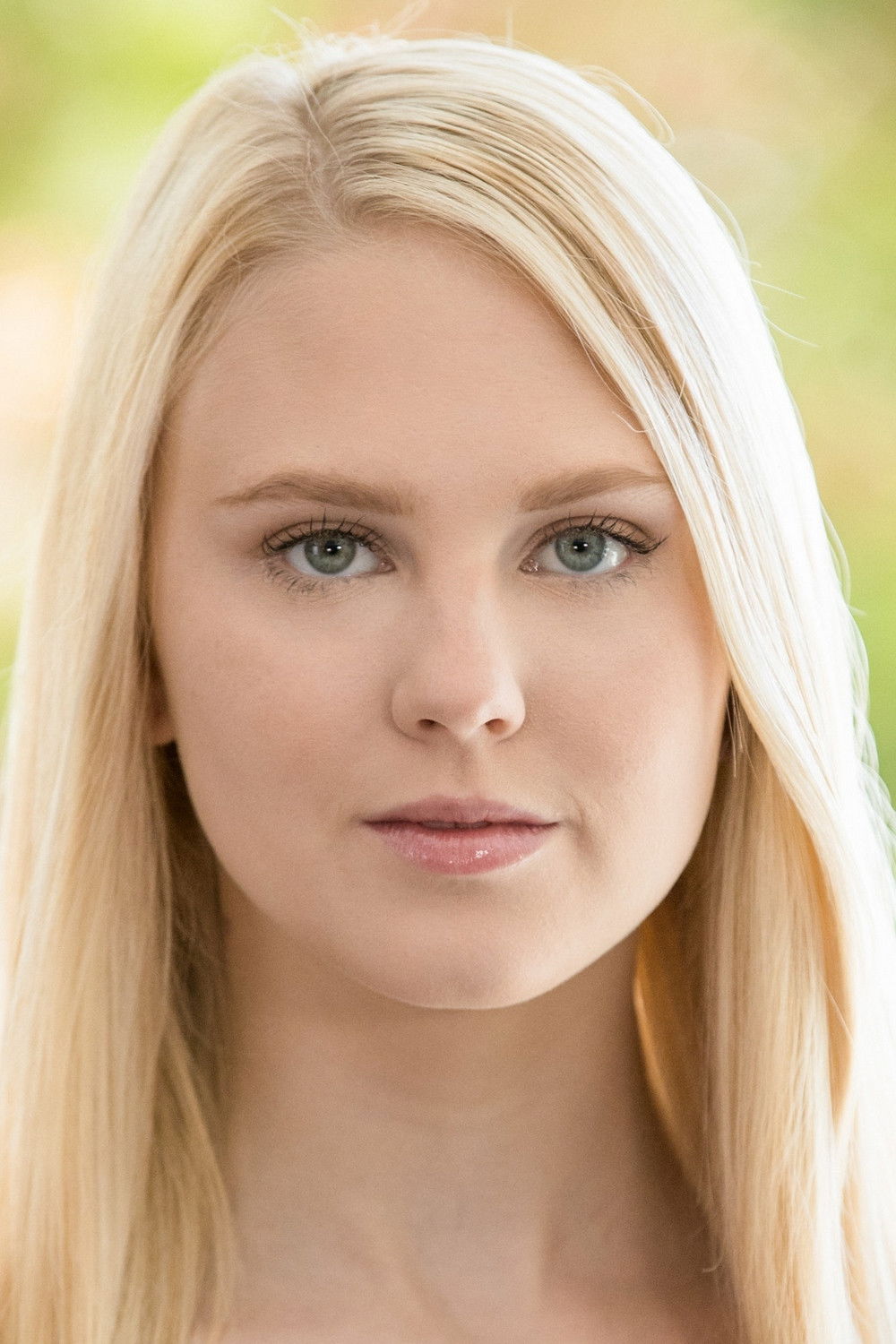 et billede af Lily Rader