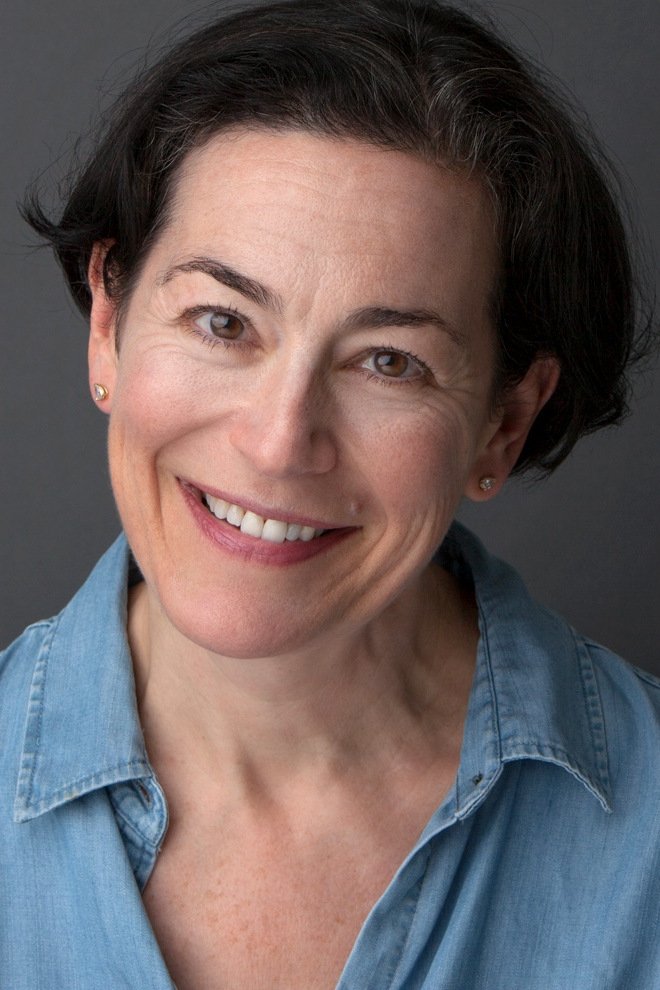 et billede af Dinah Lenney