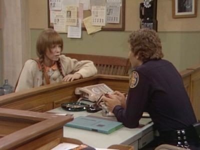 Mary Hartman, Mary Hartman - Épisode 7