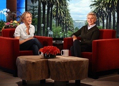 The Ellen DeGeneres Show Season 9 :Episode 53  Felicity Huffman, Cirque du Soleil, Sherrie Gahn