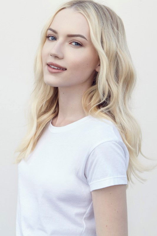 et billede af Emily Ruhl