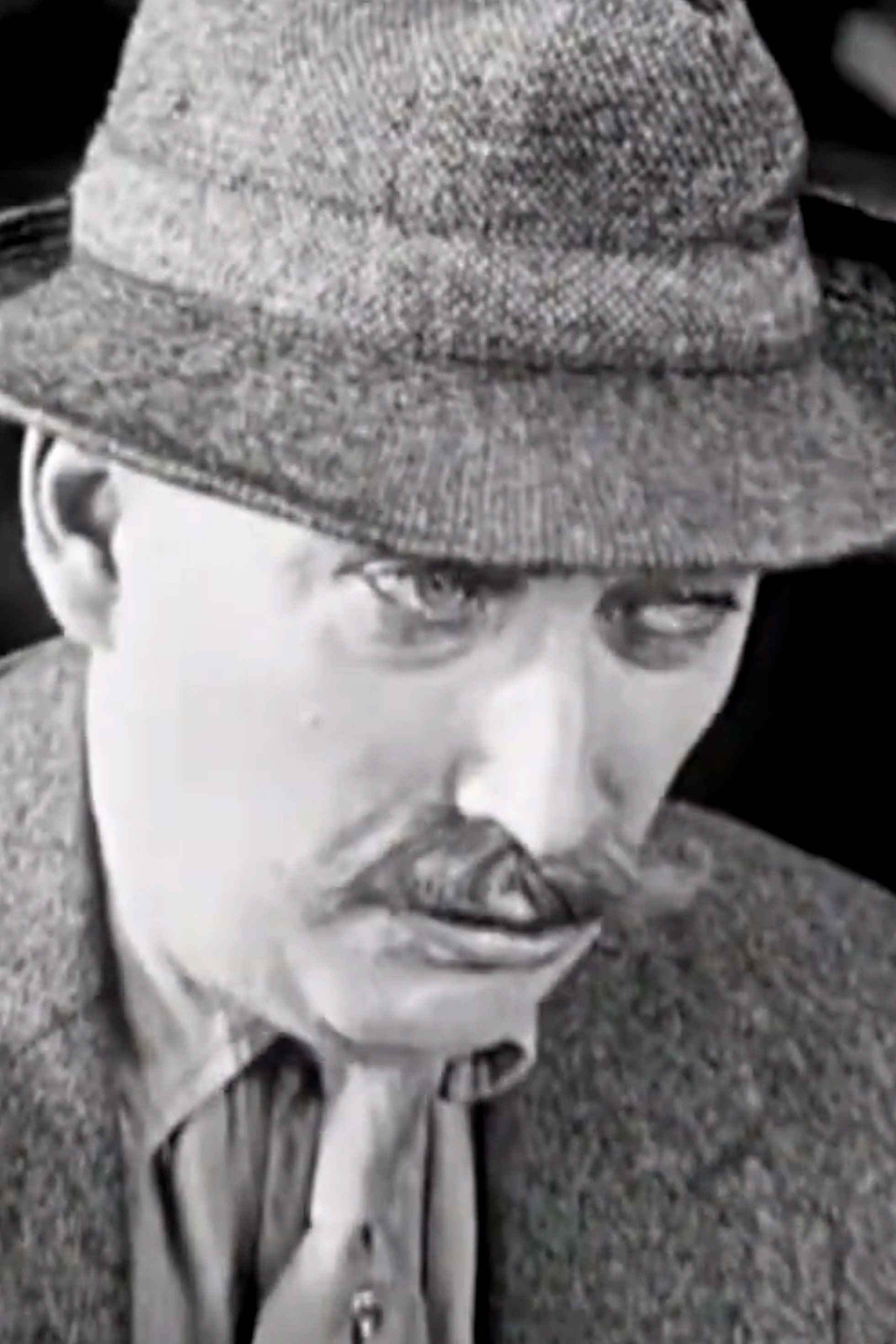 et billede af Louis Dean