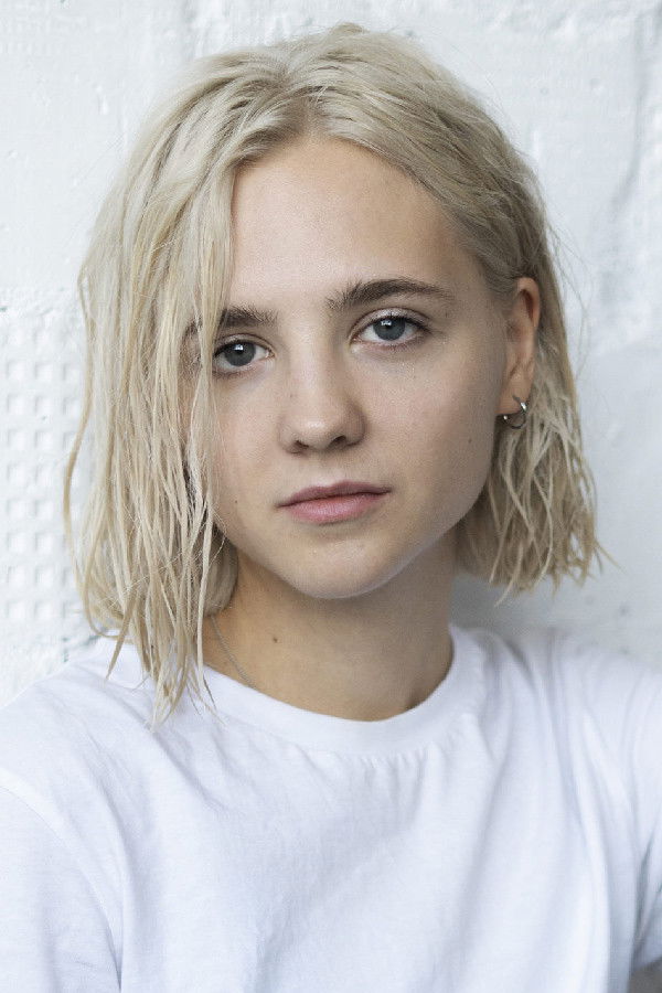 et billede af Alina Yukhnevich