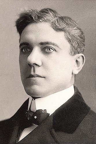 et billede af Miles McCarthy