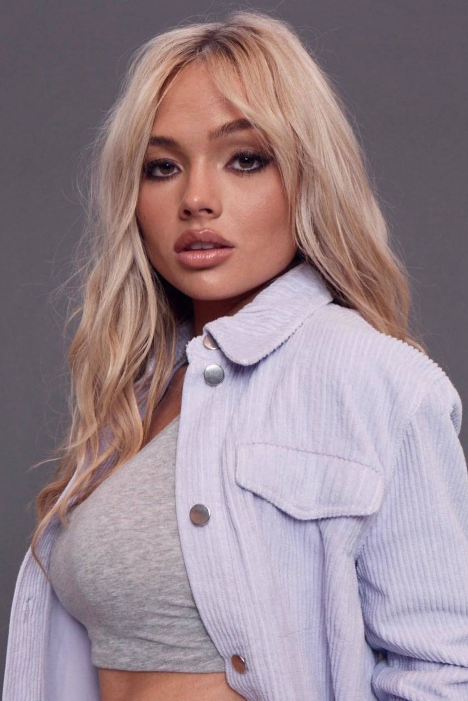 Natalie Alyn Lind