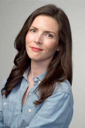 et billede af Maggie VandenBerghe