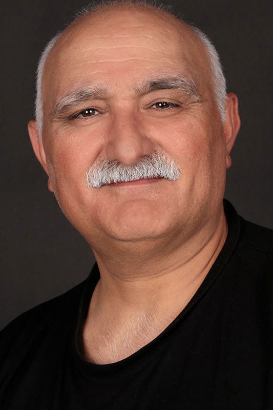 et billede af Çetin Azer Aras