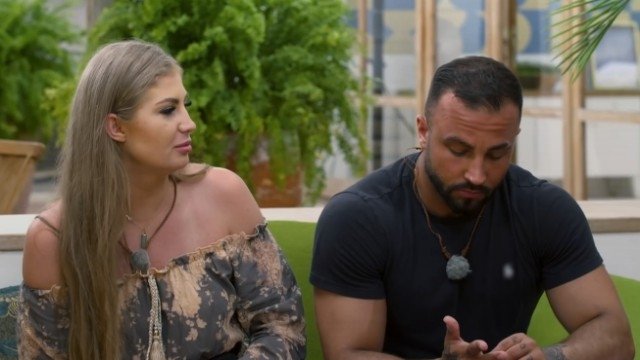 Hotel Paradise 6x4