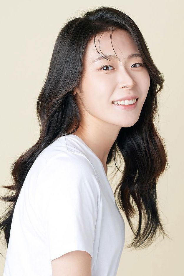 et billede af Moon Woo-bin