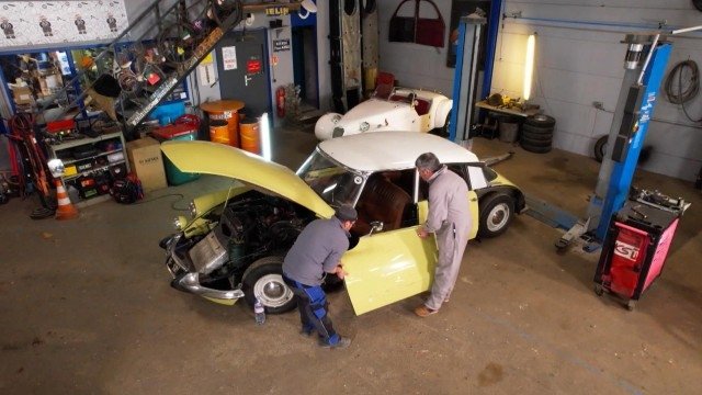 Vintage Mecanic - Citroën DS 21