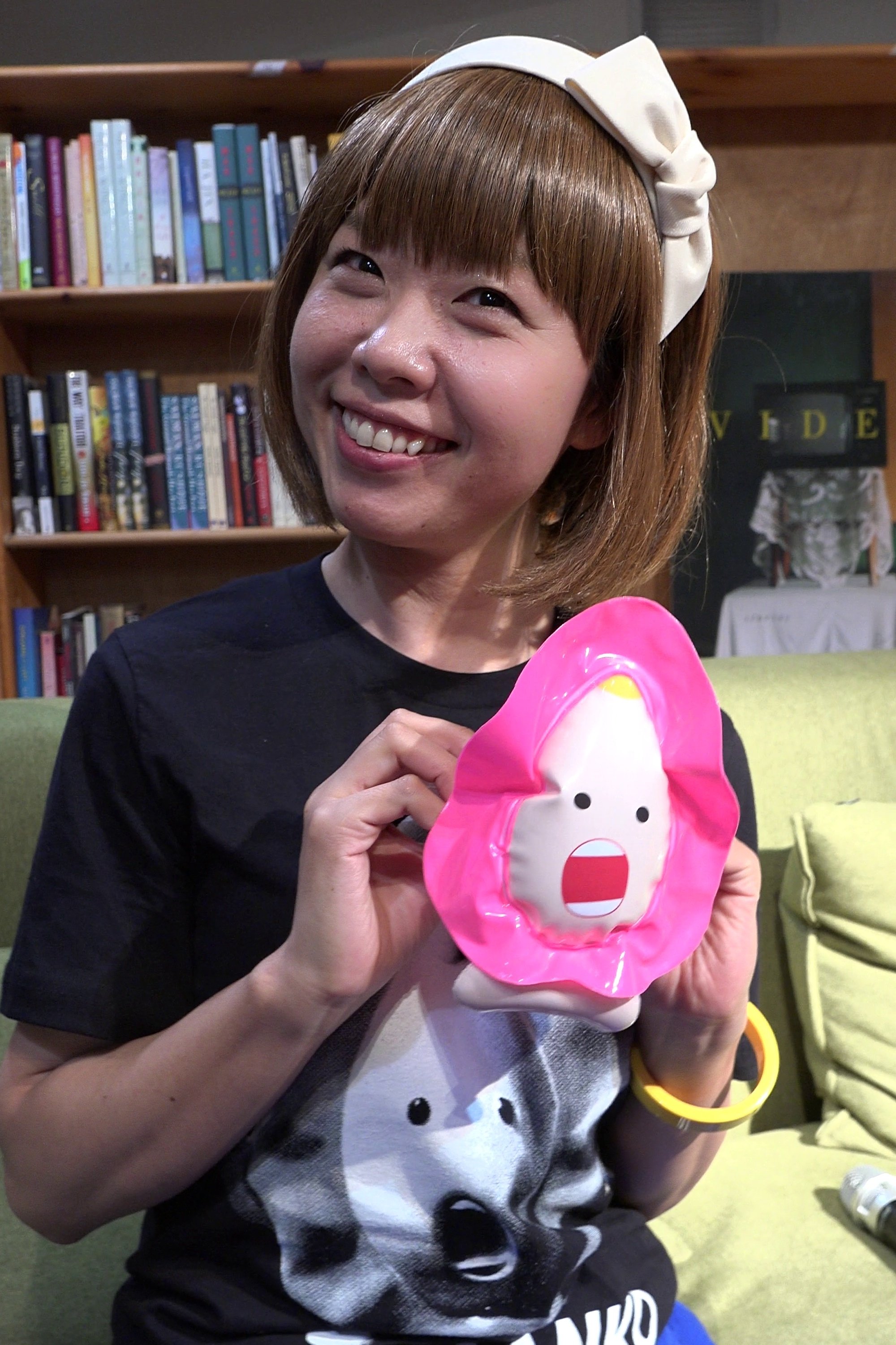 Rokudenashiko's picture in the cast
