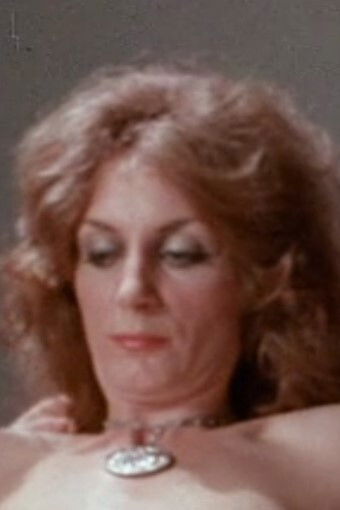 et billede af Tara Flynn