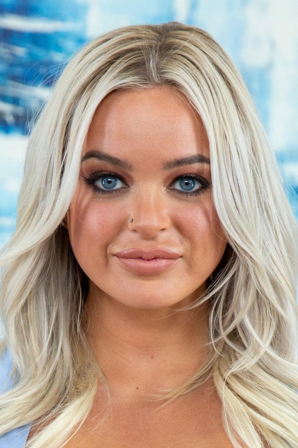 et billede af Alexis Kay