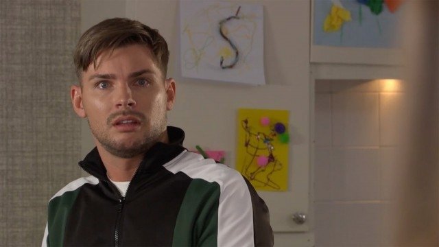 Hollyoaks 28x50