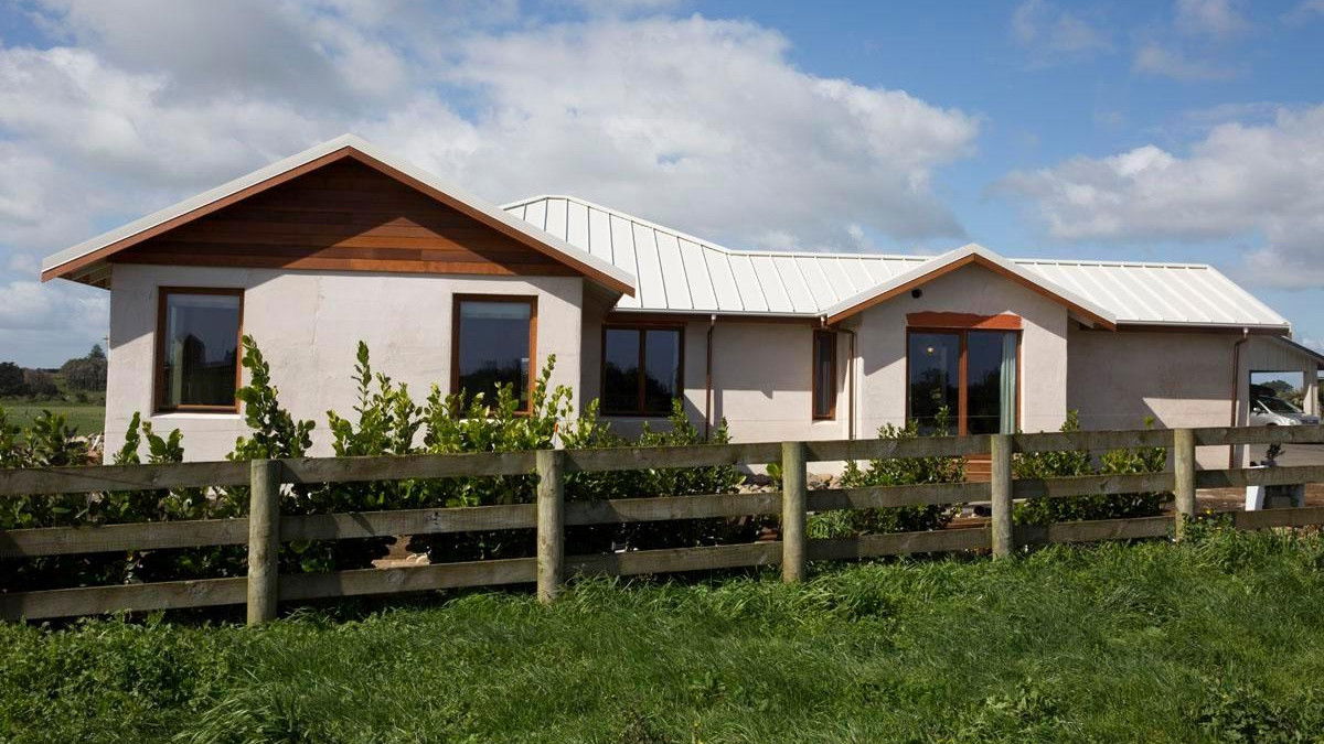 Grand Designs New Zealand Season 2 :Episode 2  New Plymouth: Hemp Home