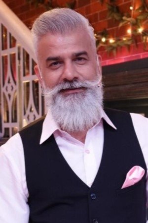 et billede af JD Majethia