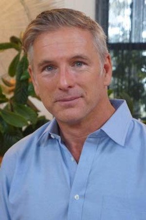 et billede af Wallace J. Nichols