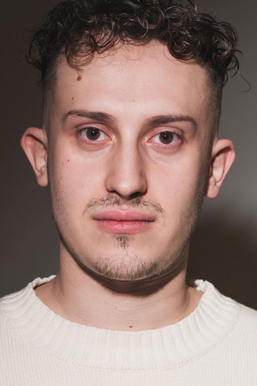 et billede af Denis Rubin