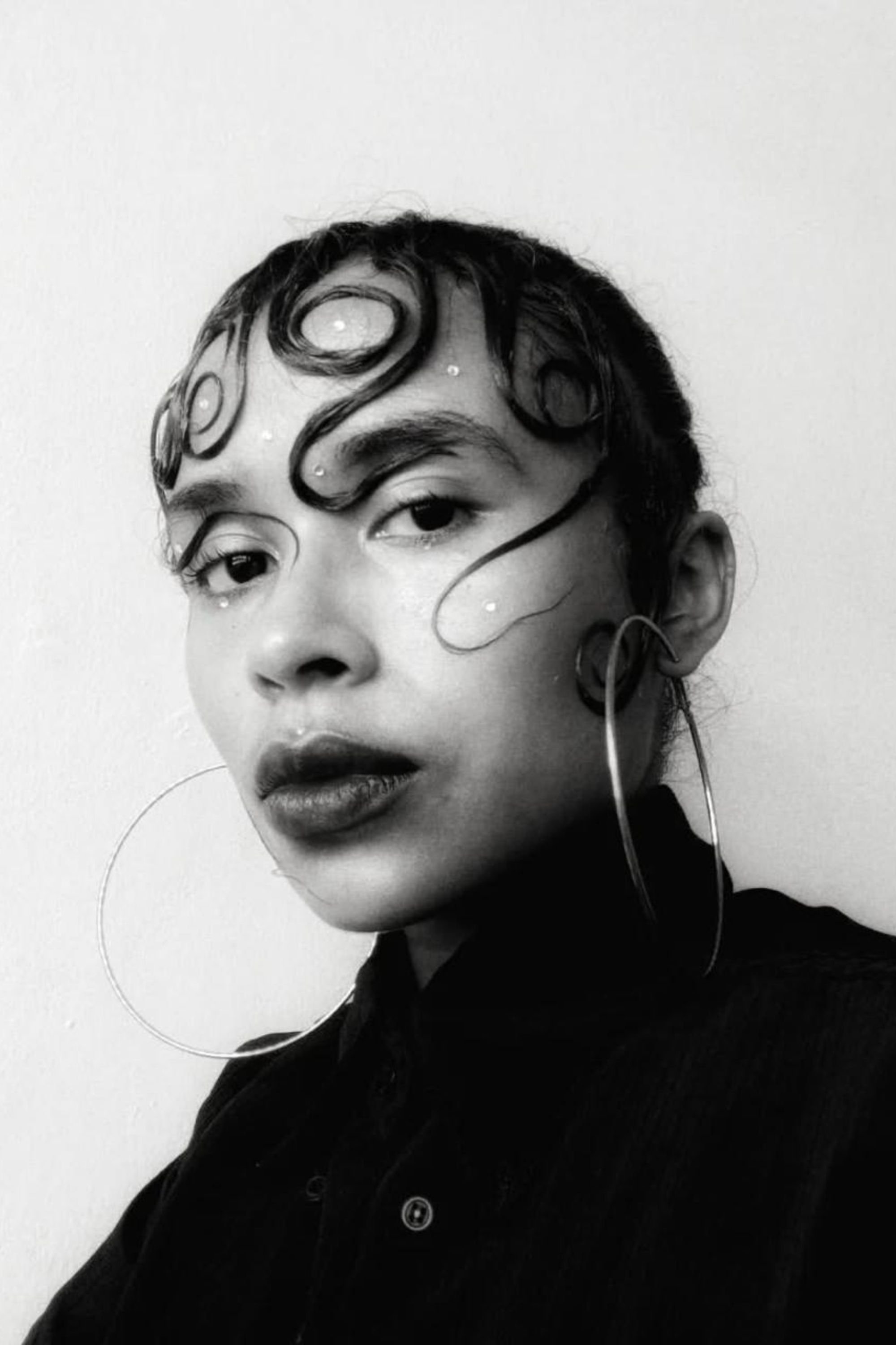 Bia Sena | Costume Designer