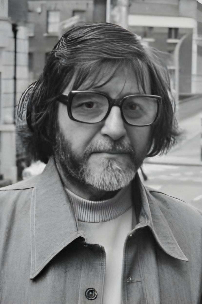 et billede af George Harrison Marks