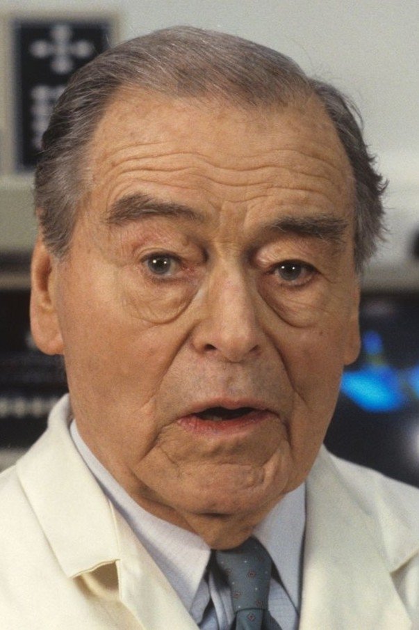 et billede af Sebastian Shaw