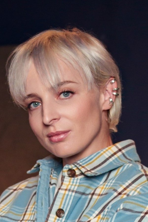 et billede af Émilie Satt