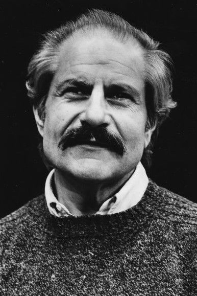 et billede af Luis Politti