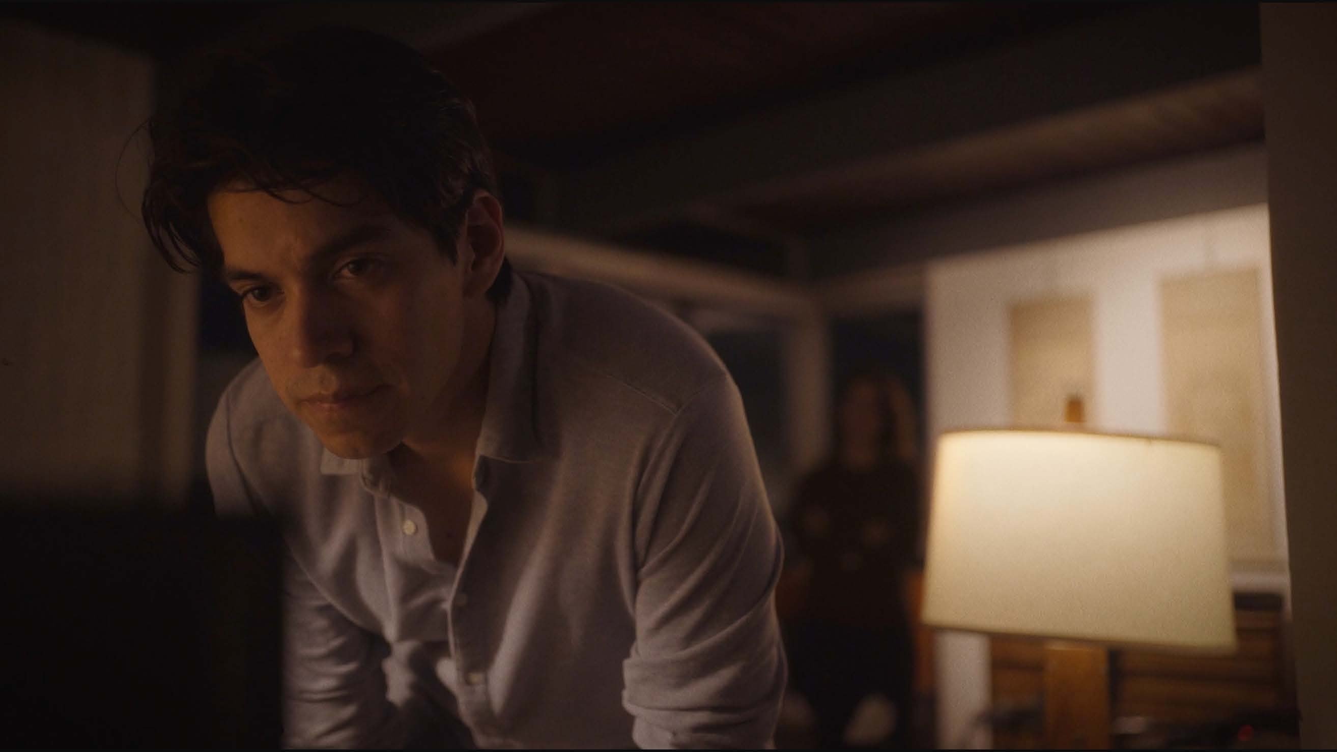 Imagem do Filme We Only Have Tonight