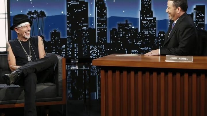 Jimmy Kimmel Live! - Season 20 Episode 2 : Billy Bob Thornton, Fred Savage, St. Vincent