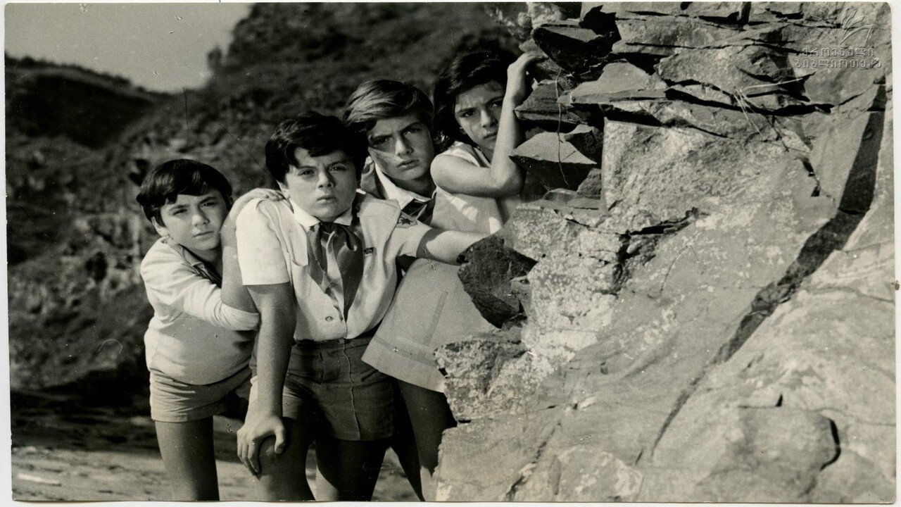 Seekers of the sunken city (1974)