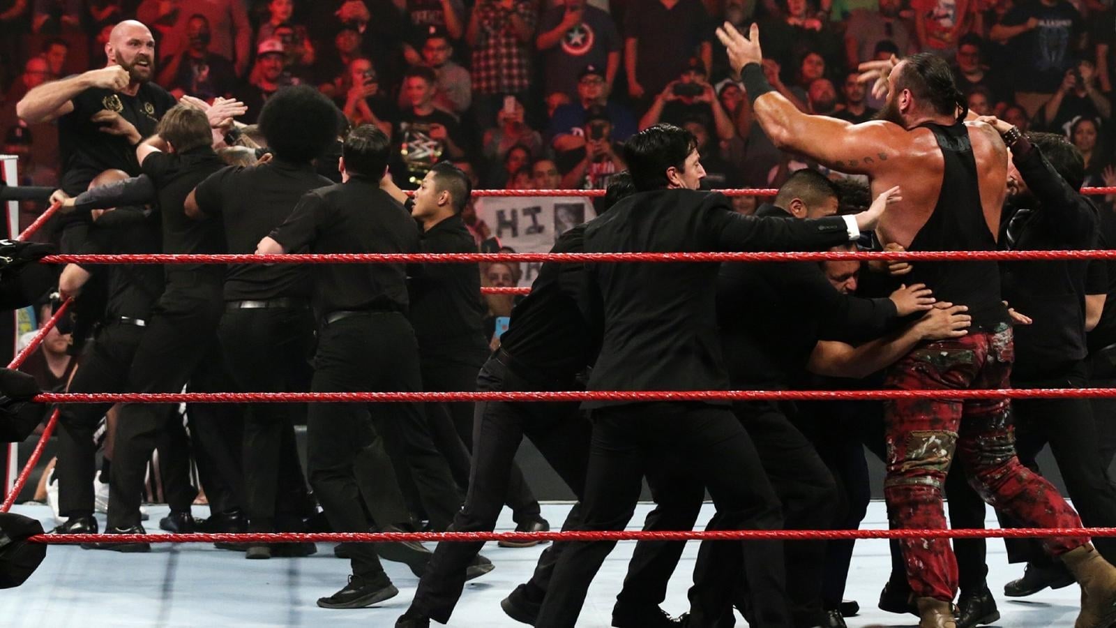 WWE Raw 27x40