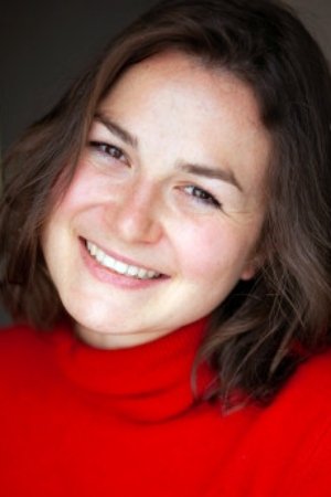 Estelle Florin | Discount store cashier
