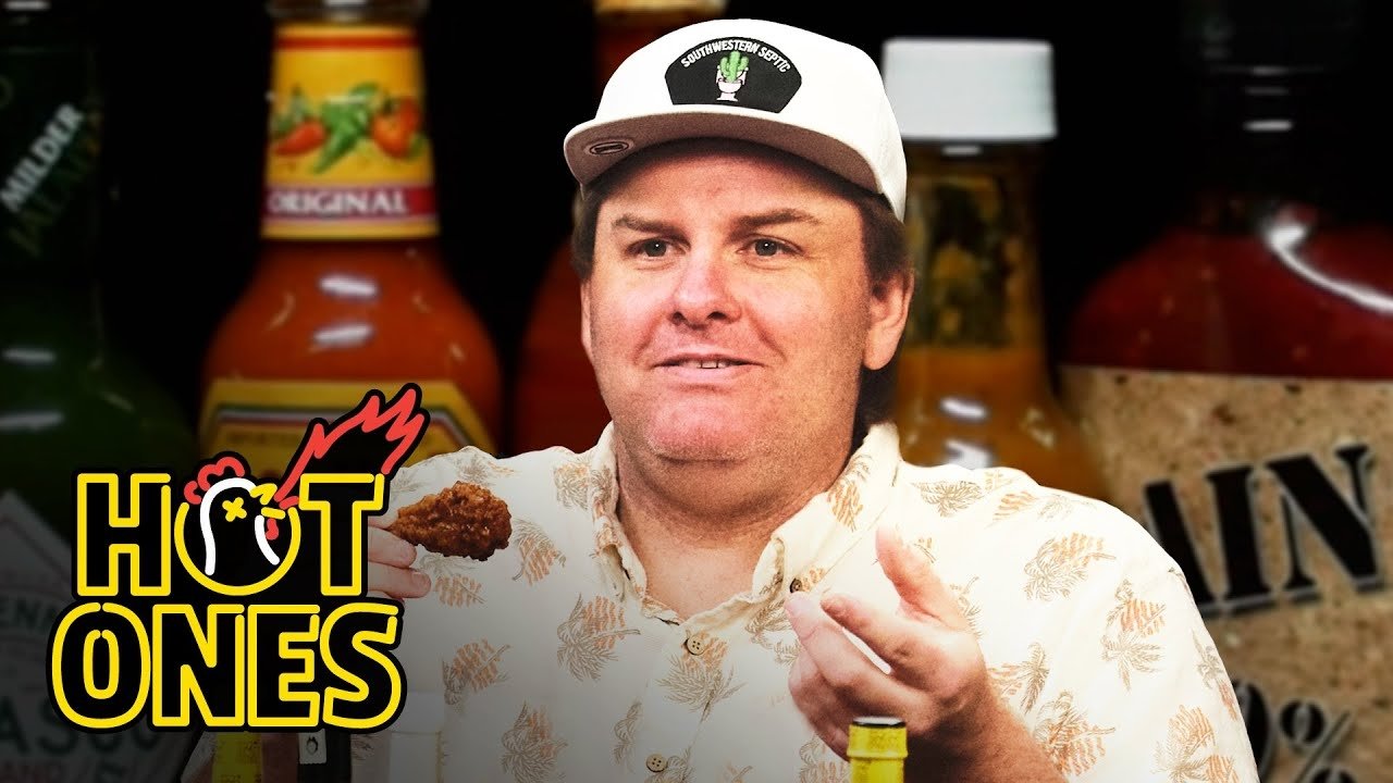 Hot Ones - Season 27 Episode 3 : Tim Dillon Helps Himself to More Milk While Eating Spicy Wings