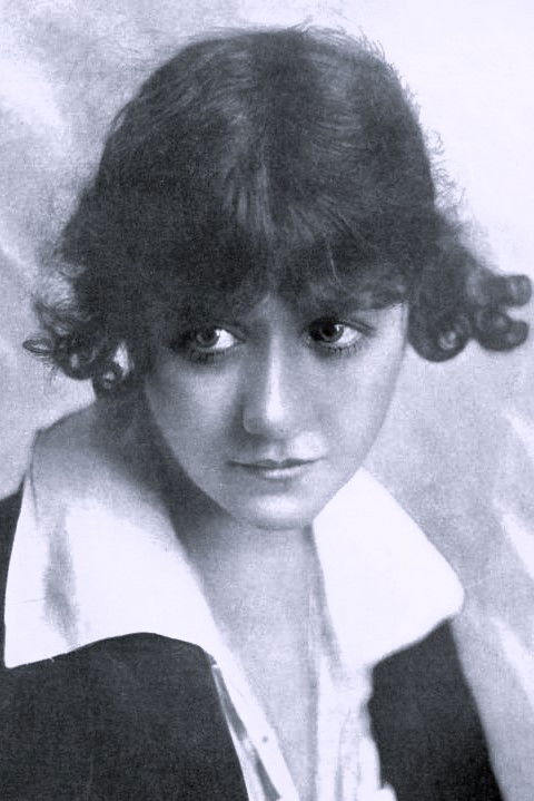 et billede af Kathleen Clifford