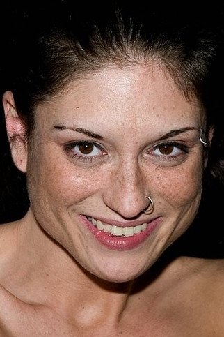 et billede af Tabatha Tucker