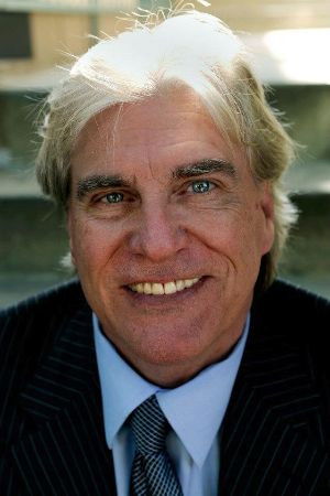 et billede af Dustin Stevens